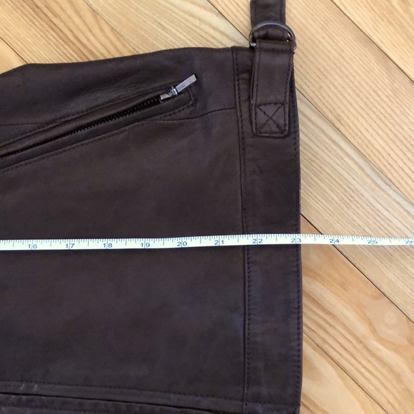 Banana Republic Leather Jacket, size M, Perfect condition. Dark Brown - Picture 11 of 11